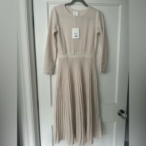 NWT Molli cream wool midi dress size S but fits like medium